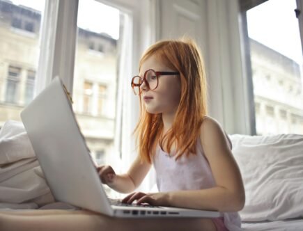 pexels olly 3761513 ricerca